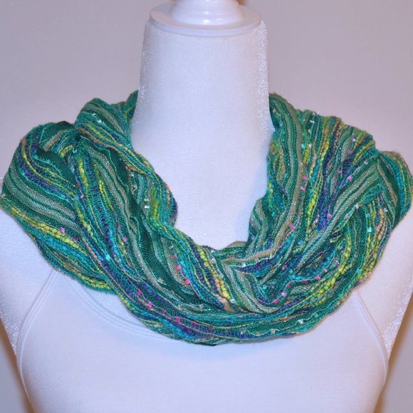 8/$20 Blue Green Sparkle Infinity Scarf - Picture 1 of 6